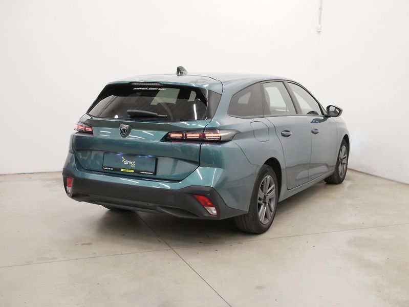 Peugeot 308 - fotka 2 z 6
