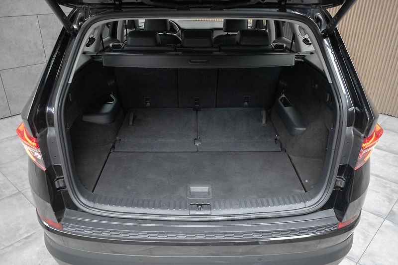 Škoda Kodiaq 2.0 TDI DSG*4X4*7.MÍST*ACC*DPH - fotka 40 z 46