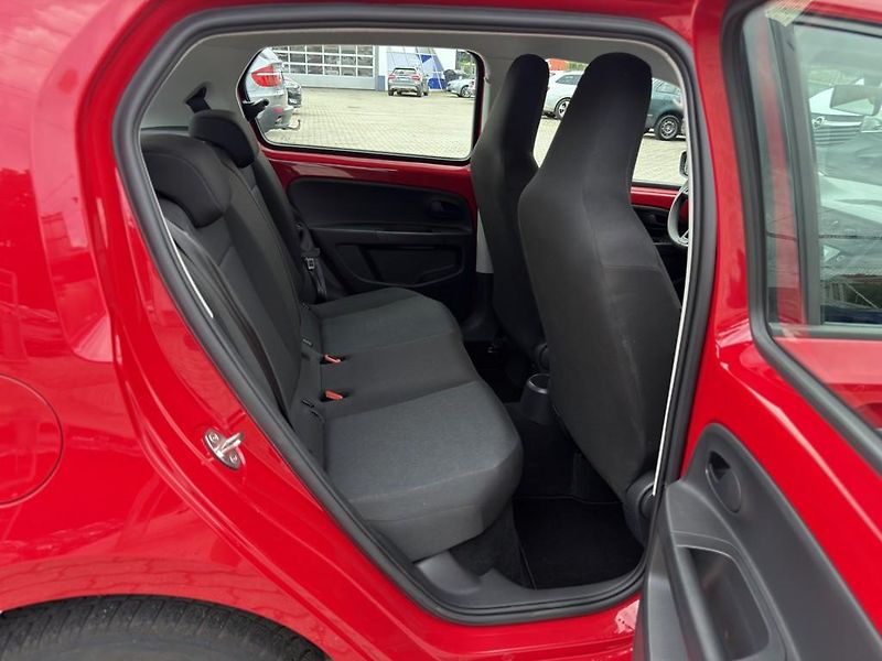 Škoda Citigo 1.0i 55 kW klima, serviska - fotka 10 z 17