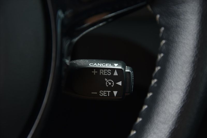Toyota Yaris 1.5 VVT-i 82kW SERVIS.KNIHA ČR - fotka 18 z 23