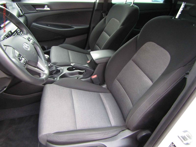 Hyundai Tucson (2020) 1.6 CRDi, ČR, Adventure - fotka 9 z 20