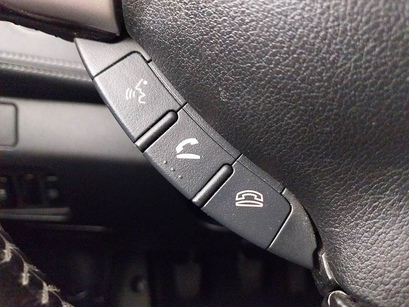 Mitsubishi Outlander (2011) 2.2 DI-D, 4X4, 7 míst - fotka 17 z 21