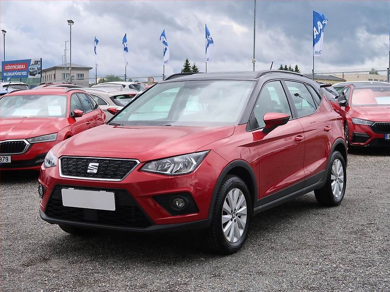 Seat Arona (2018) 1.6 TDI, Vyhř. sedaček - fotka 2 z 19