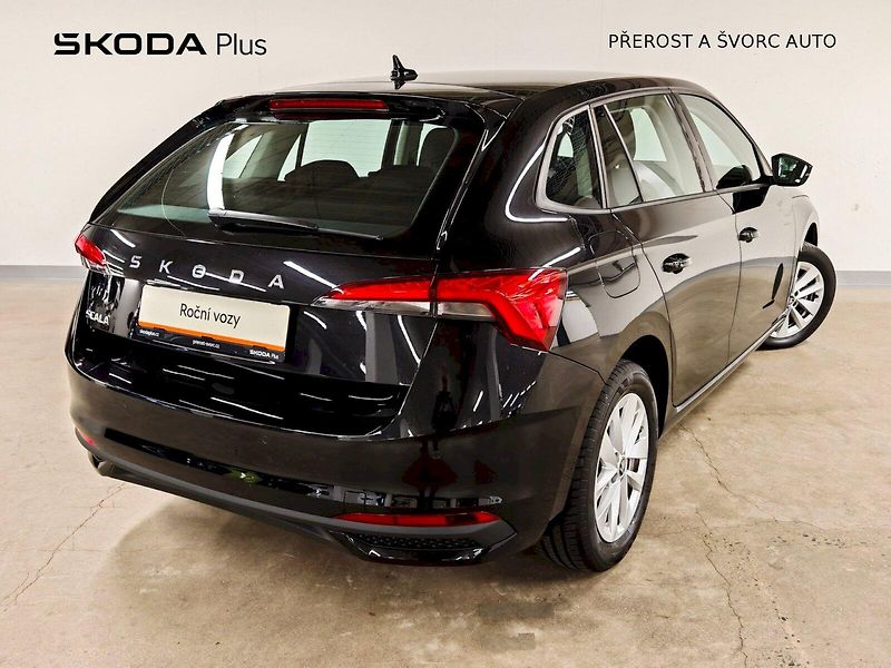 Škoda Scala (2025) 1.0 TSI 85 kW Selection - fotka 2 z 24