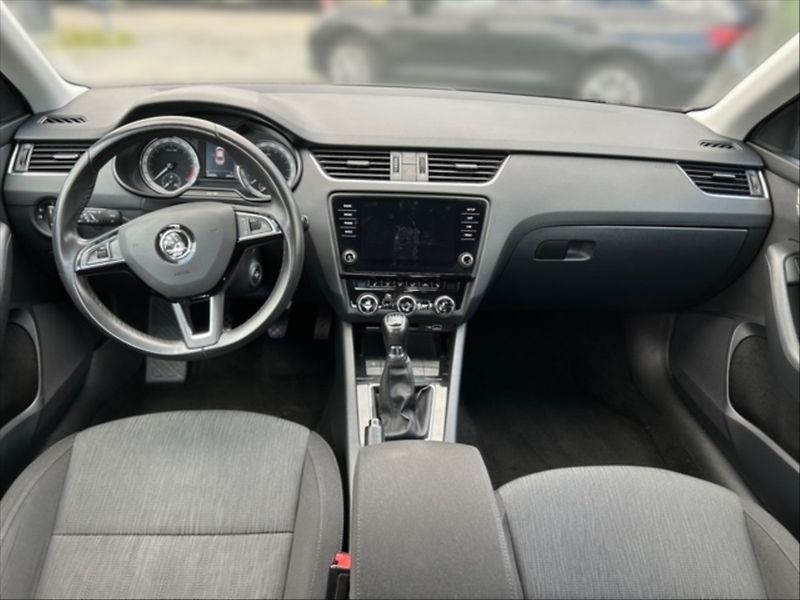 Škoda Octavia 1,6 TDI 85 Style - fotka 9 z 11