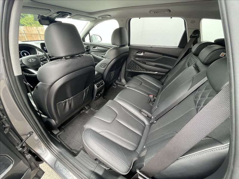 Hyundai Santa Fe 2,2 CRDi 4x4 DCT Style TZ+PANO - fotka 16 z 22