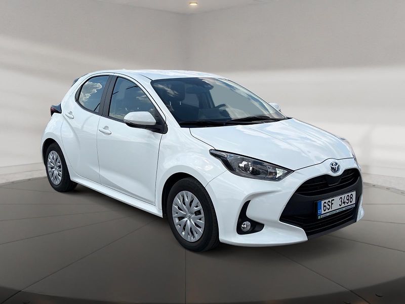 Toyota Yaris (2023) COMFORT TECH 1.5HYBRID 68kW CZ - fotka 3 z 11