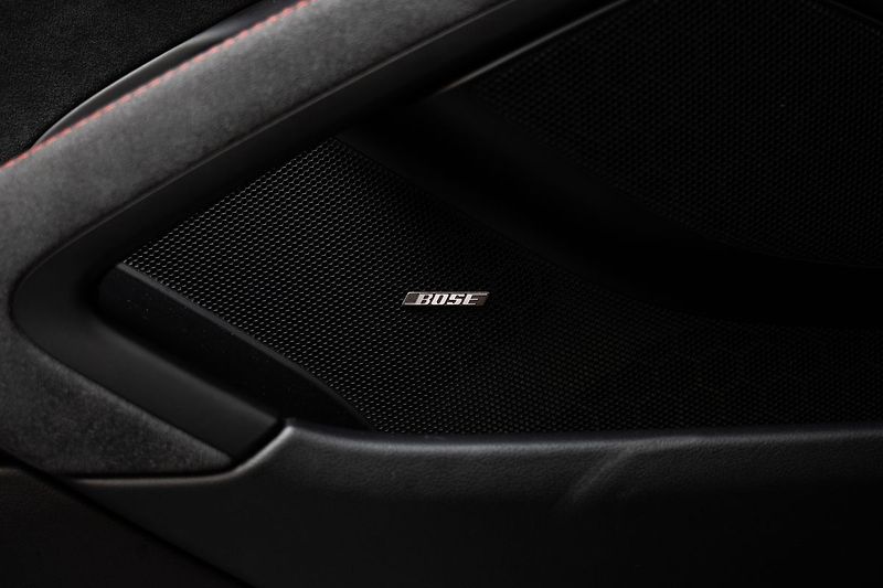 Porsche Cayman 718 GT4 BOSE/Alcantara/Manuál - fotka 15 z 18