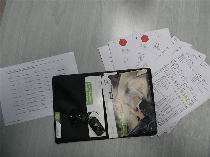 Škoda Roomster 1,2 TSi autom.klima,po servise - fotka 35 z 37