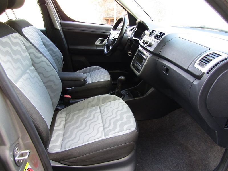 Škoda Roomster (2008) 1.9 TDI 77kW  BEZ DPF - fotka 26 z 36