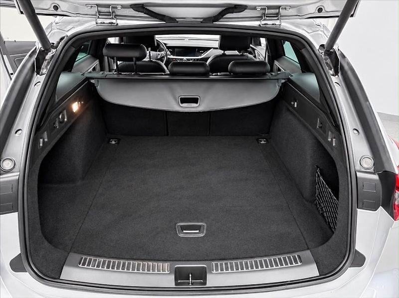 Opel Insignia 2,0 CDTI 128 KW,COUNTRY TOURER - fotka 20 z 20