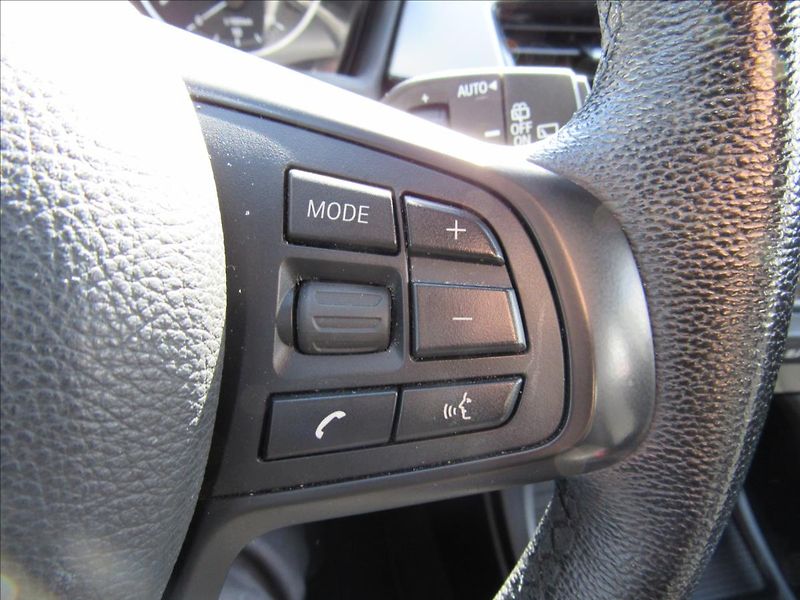 BMW X1 1,5 T sDrive 18i Manuál - fotka 21 z 32