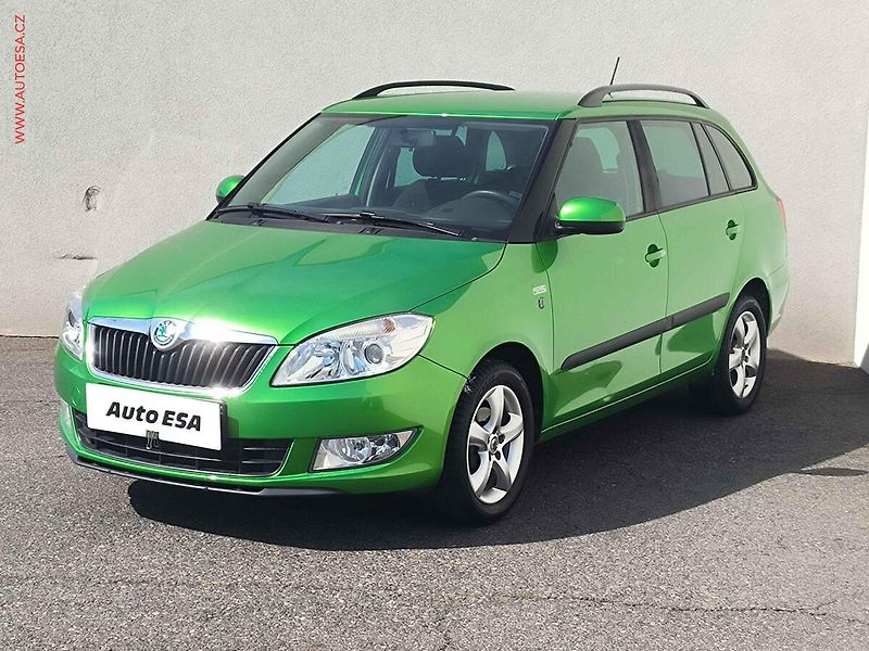 Škoda Fabia (2012) 1.2 TSi, Family, +kola - fotka 3 z 16