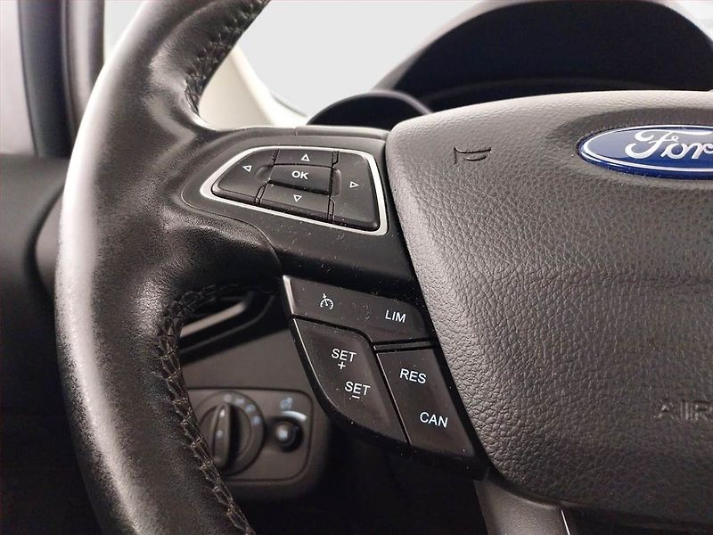 Ford Grand C-MAX (2016) 2.0 TDCi, 7 míst, Serv.kniha - fotka 17 z 22