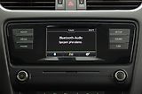 Škoda Octavia (2015) 1.6 TDI, Serv.kniha, Xenony - náhled 16
