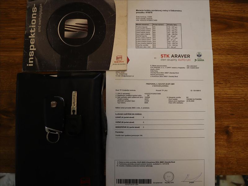 Seat Leon 2,0 TFSi (BWA) FR line - fotka 25 z 36