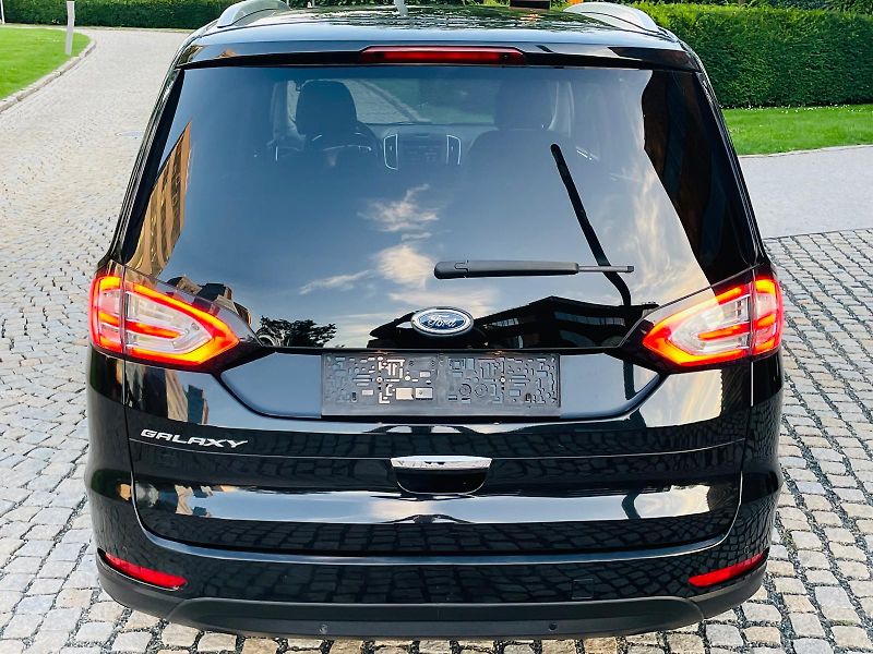 Ford Galaxy 2.0TDCi MANUÁL 7MÍST VÝHŘEV - fotka 14 z 57