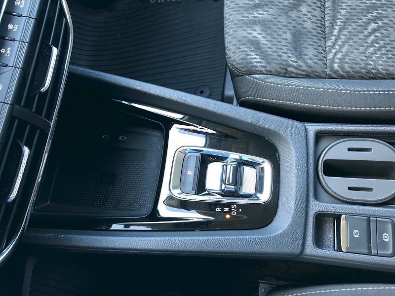 Škoda Octavia (2021) COM M-HEV STY TS 110/1.5 A7F - fotka 30 z 31