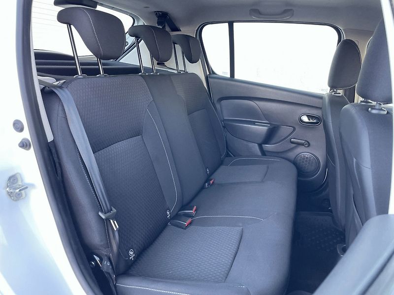Dacia Sandero (2017) Arctica 0,9TCe 90k - fotka 10 z 21