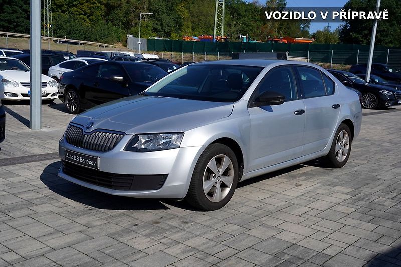 Škoda Octavia 1.2 TSI/90 PS/ČR/1.majitel - fotka 1 z 12