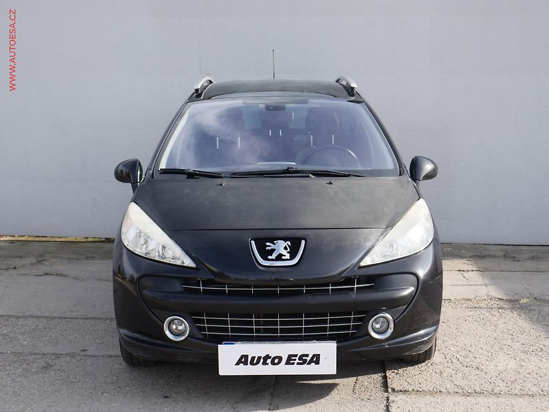 Peugeot 207 (2008) 1.6i, AC, TZ - fotka 2 z 16