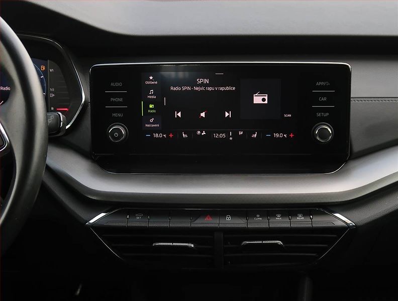 Škoda Octavia (2023) Ambition 2.0 TDI - fotka 12 z 18