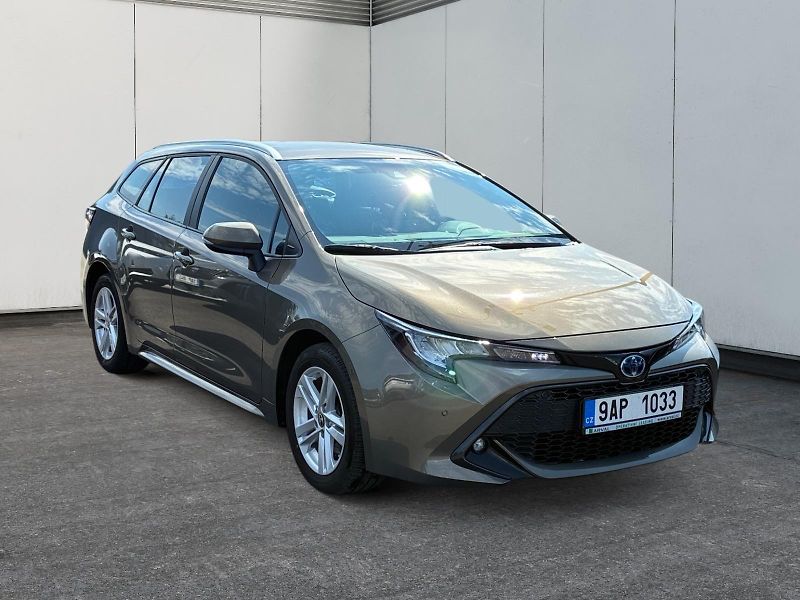 Toyota Corolla (2023) COMFORT 2.0 HYBRID 112kW CZ - fotka 3 z 11