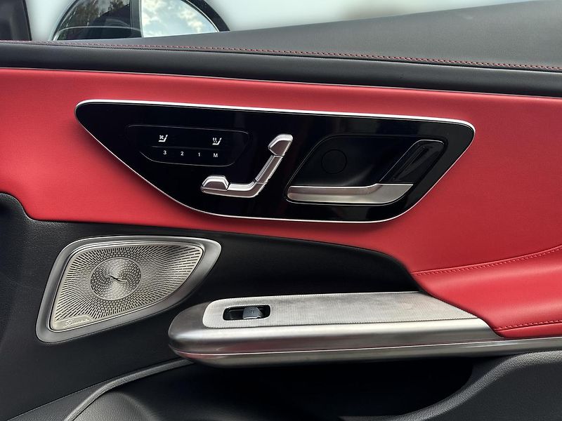 Mercedes-Benz CLE AMG 53 4MATIC - fotka 16 z 19