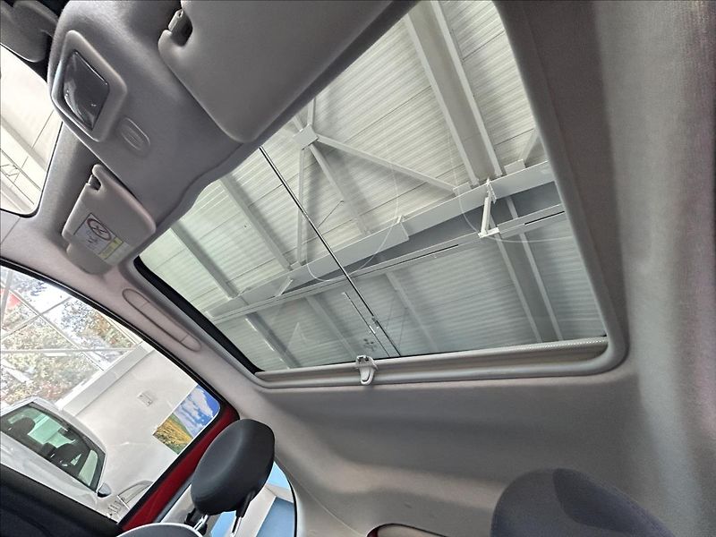 Fiat 500 1,2   LOUNGE,SERVISKA,PANORAMA - fotka 20 z 22