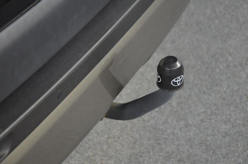 Toyota RAV4 (2022) 2.5 Hybrid Comfort 4WD e-CVT - fotka 9 z 19