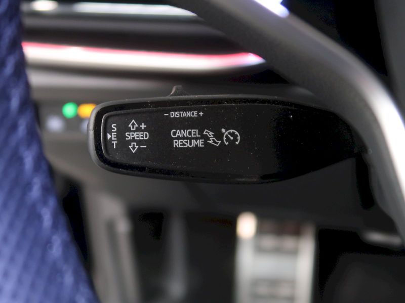 Škoda Superb (2025) iV SPORTLINE 1.5TSI 150KW NAVI - fotka 40 z 47