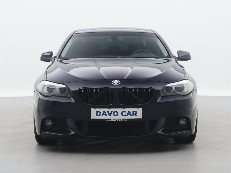 BMW Řada 5 3,0 535i 225kW Aut.klima Kůže - fotka 2 z 41