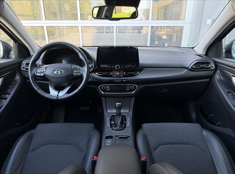 Hyundai i30 1,5 T-GDI DCT  FB Style Safety - fotka 13 z 19