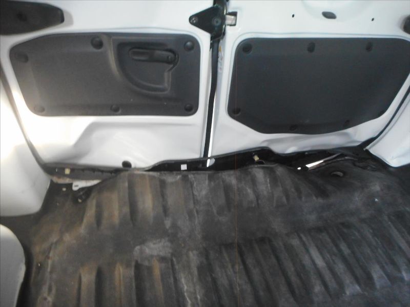 Renault Express 1,5 DCi Poškozeno - fotka 21 z 21