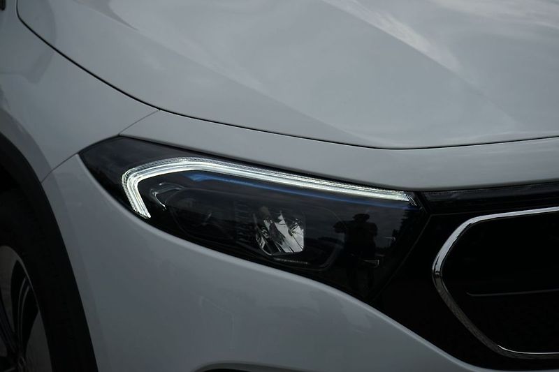 Mercedes-Benz EQA 250+/comfort. pack/electric ar - fotka 9 z 15