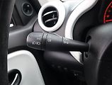 Renault Twingo (2015) 1.0 SCe, Tempomat - náhled 15