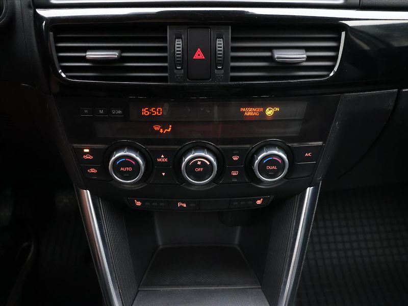 Mazda CX-5 2,0 Skyactiv-G 118kW AWD Chall - fotka 17 z 26