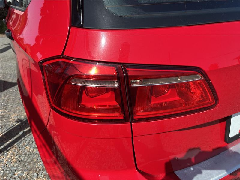 Volkswagen Golf Sportsvan 1,4 TSi 92 kW  Klima, 8x Pneu - fotka 31 z 48