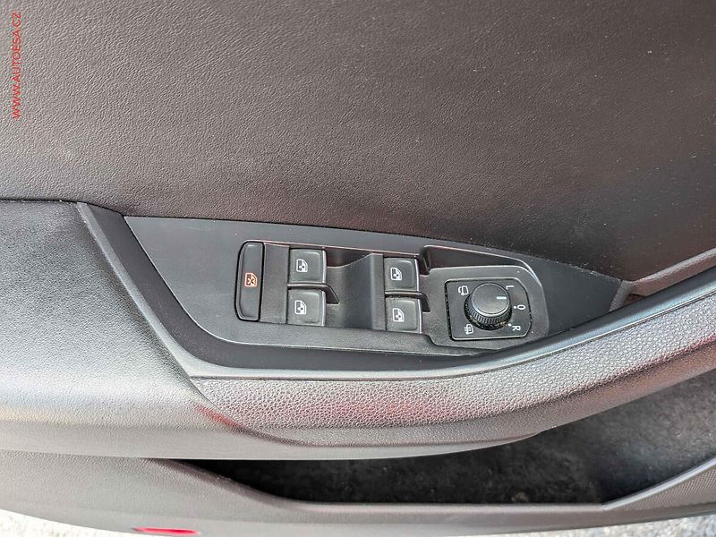 Škoda Kodiaq (2017) 2.0 TDi 4X4, ČR, Style, DSG - fotka 12 z 17