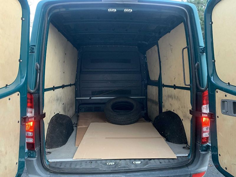 Mercedes-Benz Sprinter 2.1 CDi 70 kW SKŘÍŇ L1H1  - fotka 11 z 12