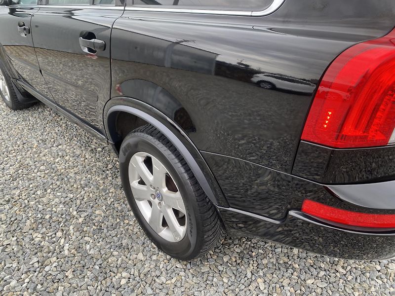 Volvo XC90 2.5TDi D5 200PS 7M 196000KM 1A - fotka 35 z 161