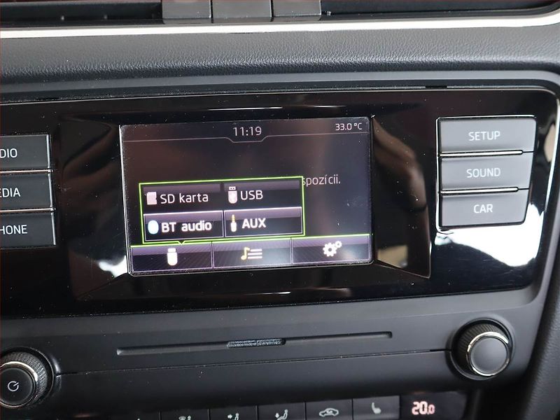 Škoda Octavia (2016) 1.6 TDI, Serv.kniha, Tempomat - fotka 17 z 19