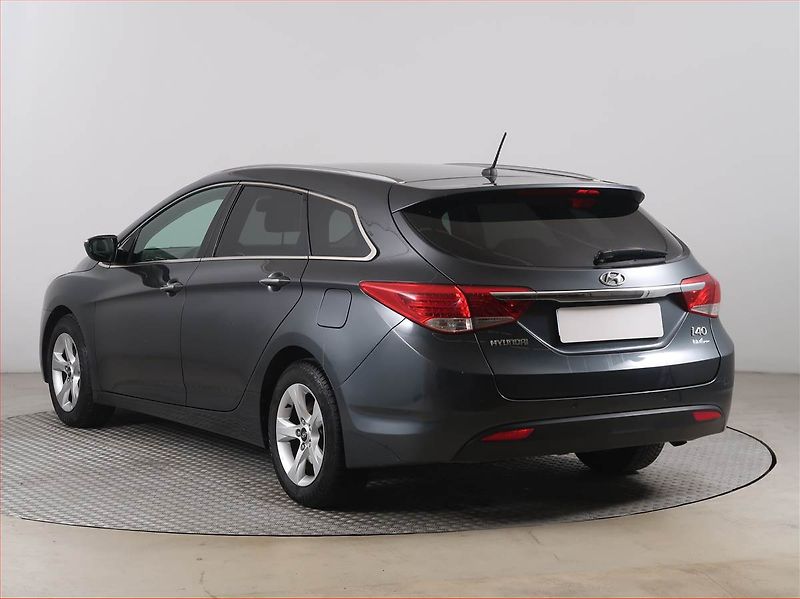 Hyundai i40 (2012) 1.7 CRDI, Tempomat - fotka 4 z 16