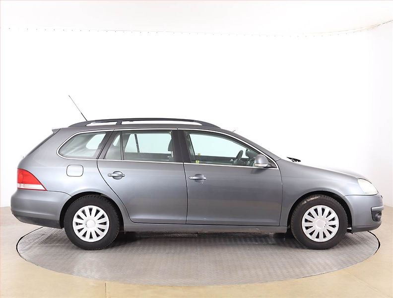 Volkswagen Golf (2008) 1.9 TDI, za skvělou cenu - fotka 6 z 13