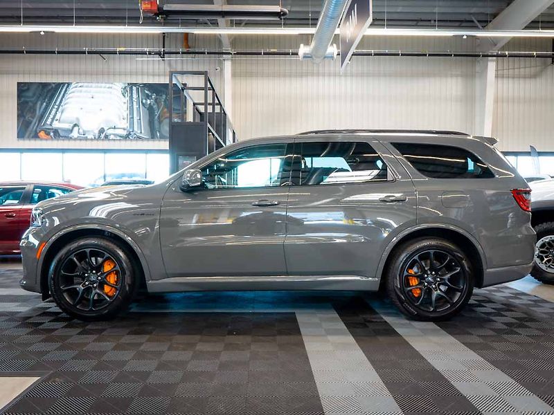 Dodge Durango (2023) 5.7 R/T Hemi Orange Tow N Go - fotka 37 z 38