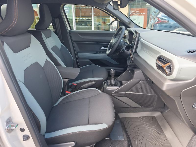 Dacia Duster Extreme mild hybrid 130 4x4 - fotka 18 z 30