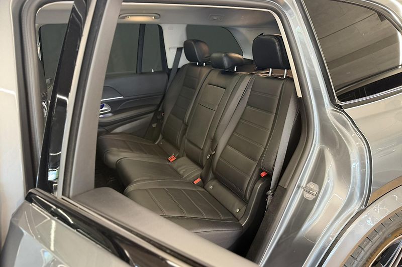 Mercedes-Benz GLS (2019) GLS 400d 4Matic AMG Line - fotka 21 z 111