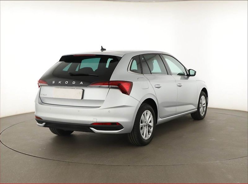 Škoda Scala (2025) 1.0 TSI, Top Selection, FullLe - fotka 5 z 15