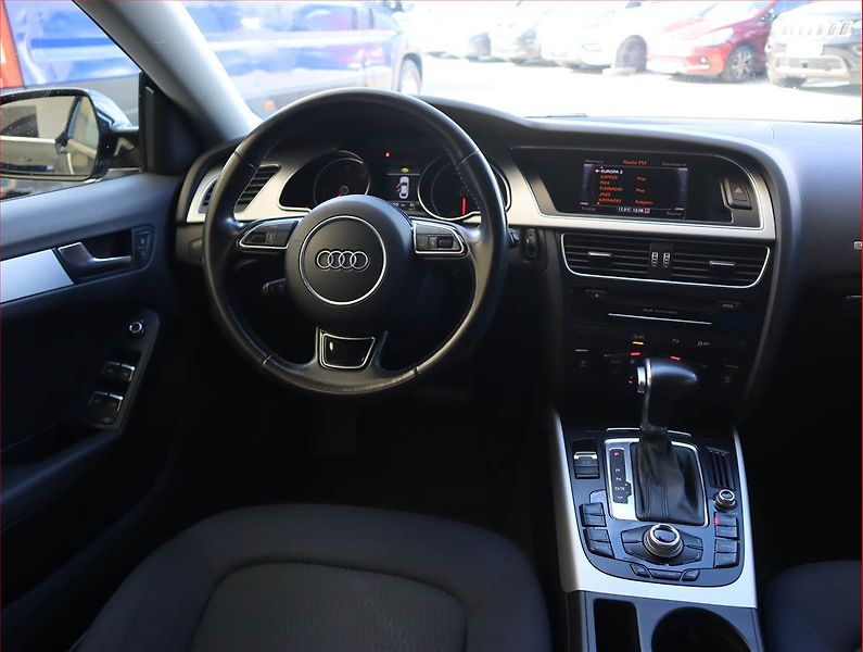 Audi A5 (2015) 2.0 TDI, Automat, Navi - fotka 7 z 20