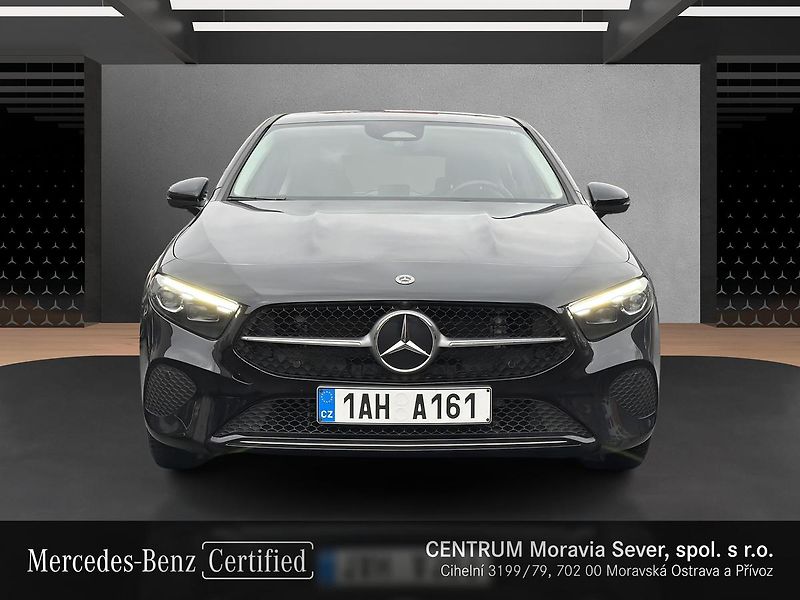 Mercedes-Benz Třídy A A 200, 1.majitel, CZ - fotka 8 z 15